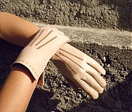 Rukavice - Béžové dámské kožené rukavice bezpodšívkové - 3137749