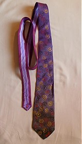 Pánske doplnky - Hodvábna kravata fialová vrtuľky - 3215065