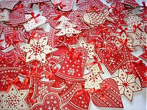 Dekorácie - Vianočné drevené ozdoby červené a smotanové veľké - 3216989