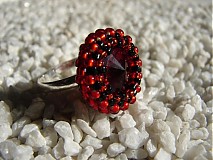 Prstene - Swarovski striebro - prsteň červeno-čierny - 3264992
