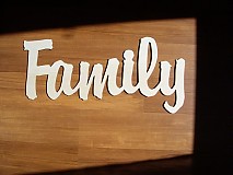 Tabuľky - Drevený nápis Family - 3318779