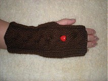 Rukavice - Ručne pletené rukavice so srdiečkom - 336393