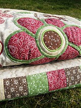 Úžitkový textil - Kvety za oknom...zelená,hnedá, bordó :) - 3733440