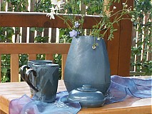 Dekorácie - váza modrá baňatá "na nebi" :o)) - 668784