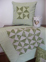 Úžitkový textil - Zelený patchworkový obrus - 814879
