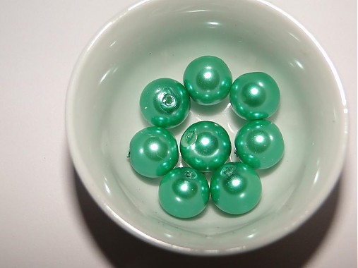 Voskované perly 10mm-8ks (zelená pastel)