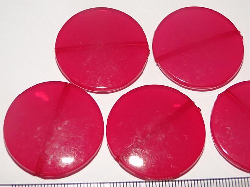 MILK plast placka 30mm-1ks (ruž.fialová)