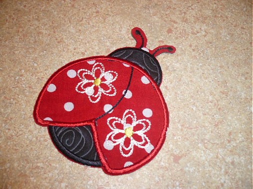 Materiál ručne robený - ladybug kvet ( nažehlovačka) - 1815014