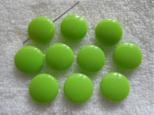 COLOR plast "lentilky" 16mm (zelená-10ks)