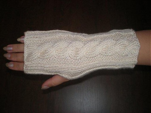  - Ručne pletené rukavice-smotanové - 208105