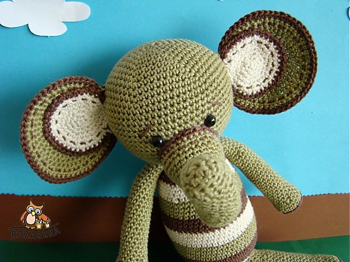 Návody a literatúra - návod na háčkovaného sloníka (cca 30cm) - 3058042
