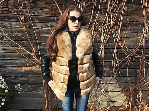 Iné oblečenie - Vesta Pásik hnedý / skladom - 3227326