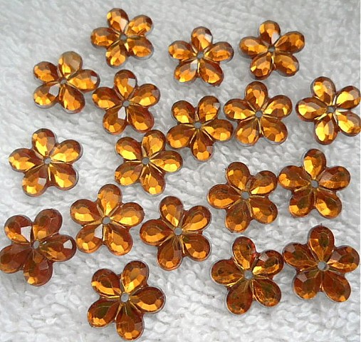 Kvetina našívacia 11mm-1ks (20-oranžovo/žltá)