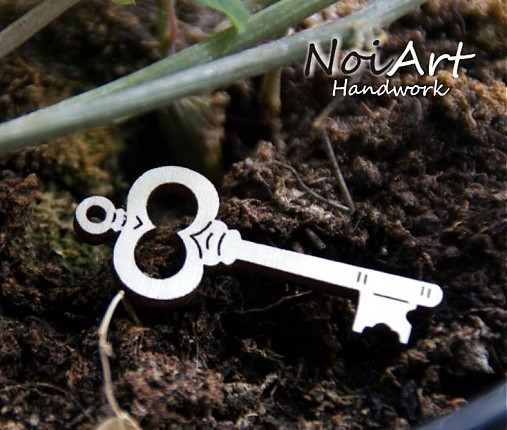 Materiál ručne robený - Základ Kľúčik - 570402