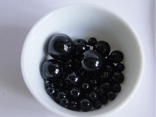 Voskované perly MIX4-12mm (čierna)