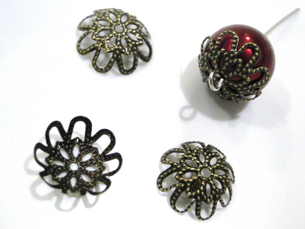 Kaplík kvet 14x5mm-1ks (antik bronz)