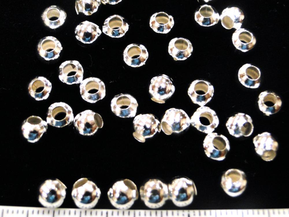 Kovové korálky-strieborné (6mm-20ks)