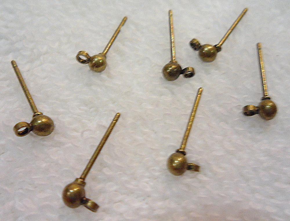 Puzeta s guličkou 3mm-1pár (st.mosadz)