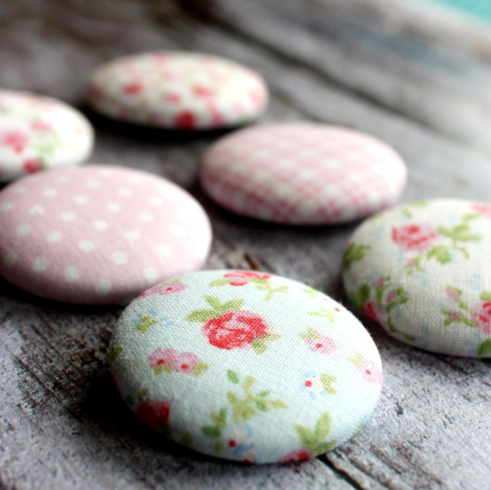 Romantické buttony ružové 38 mm