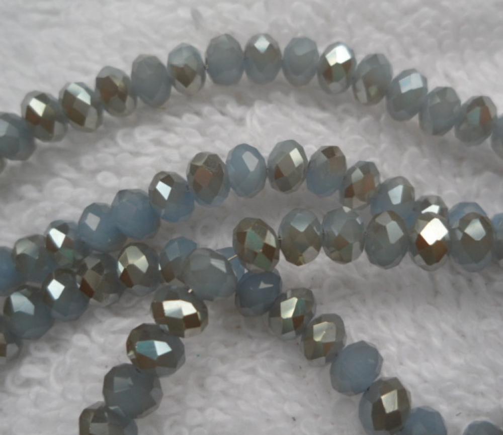 Sklenená rondelka 4x3mm-1ks (modrý opal)