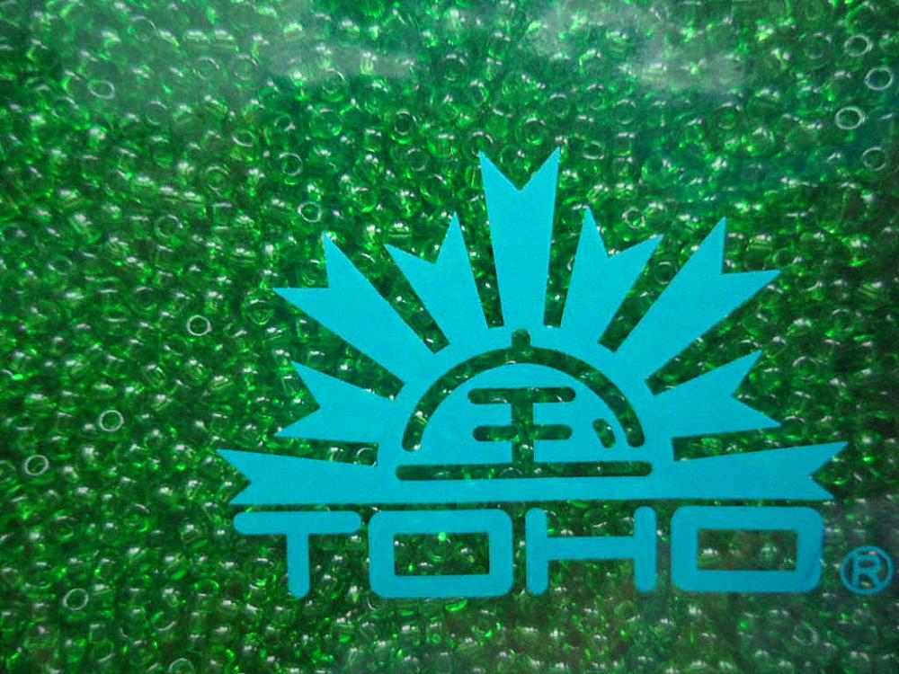 TOHO round transparent 11/0=2,2mm-10g (22-Peridot)