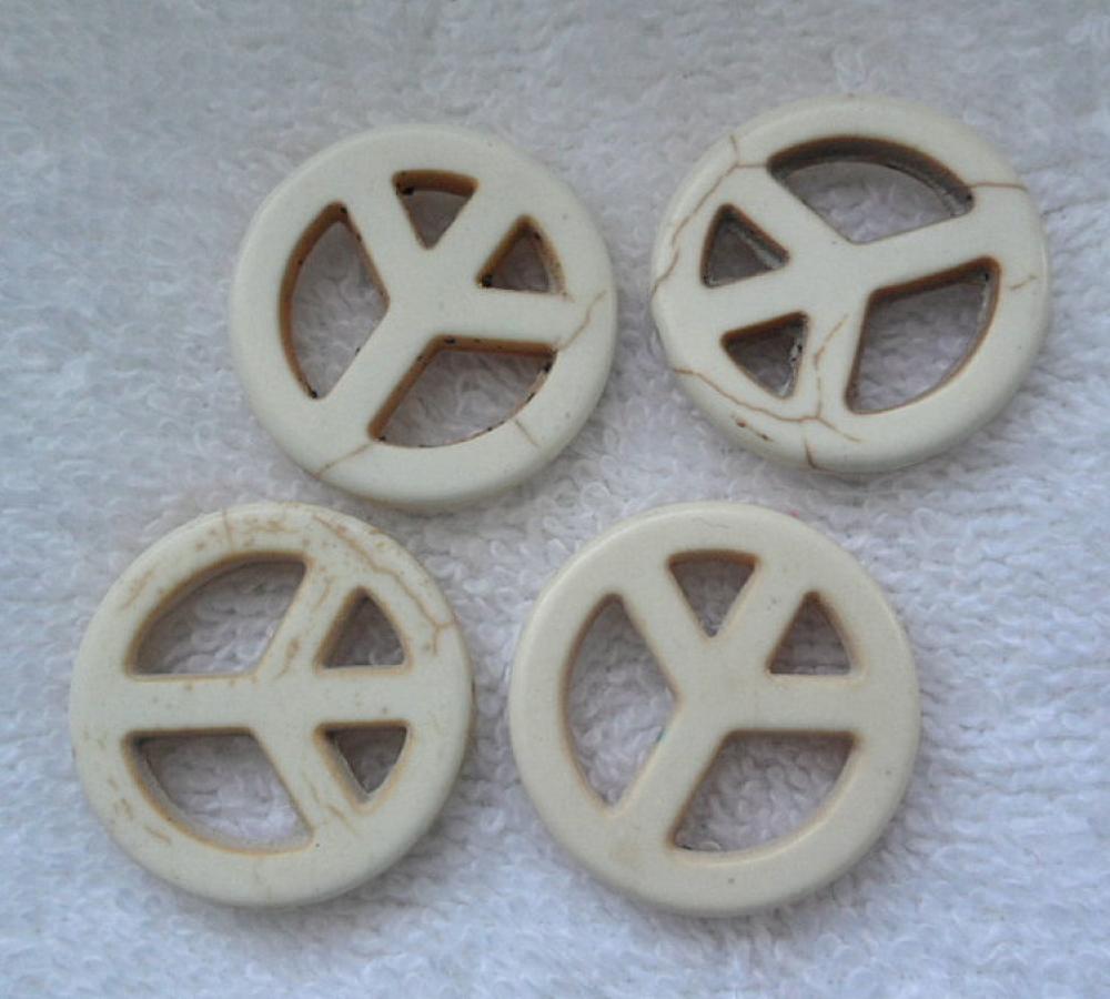 Prírodný kameň PEACE-1ks (krémová)