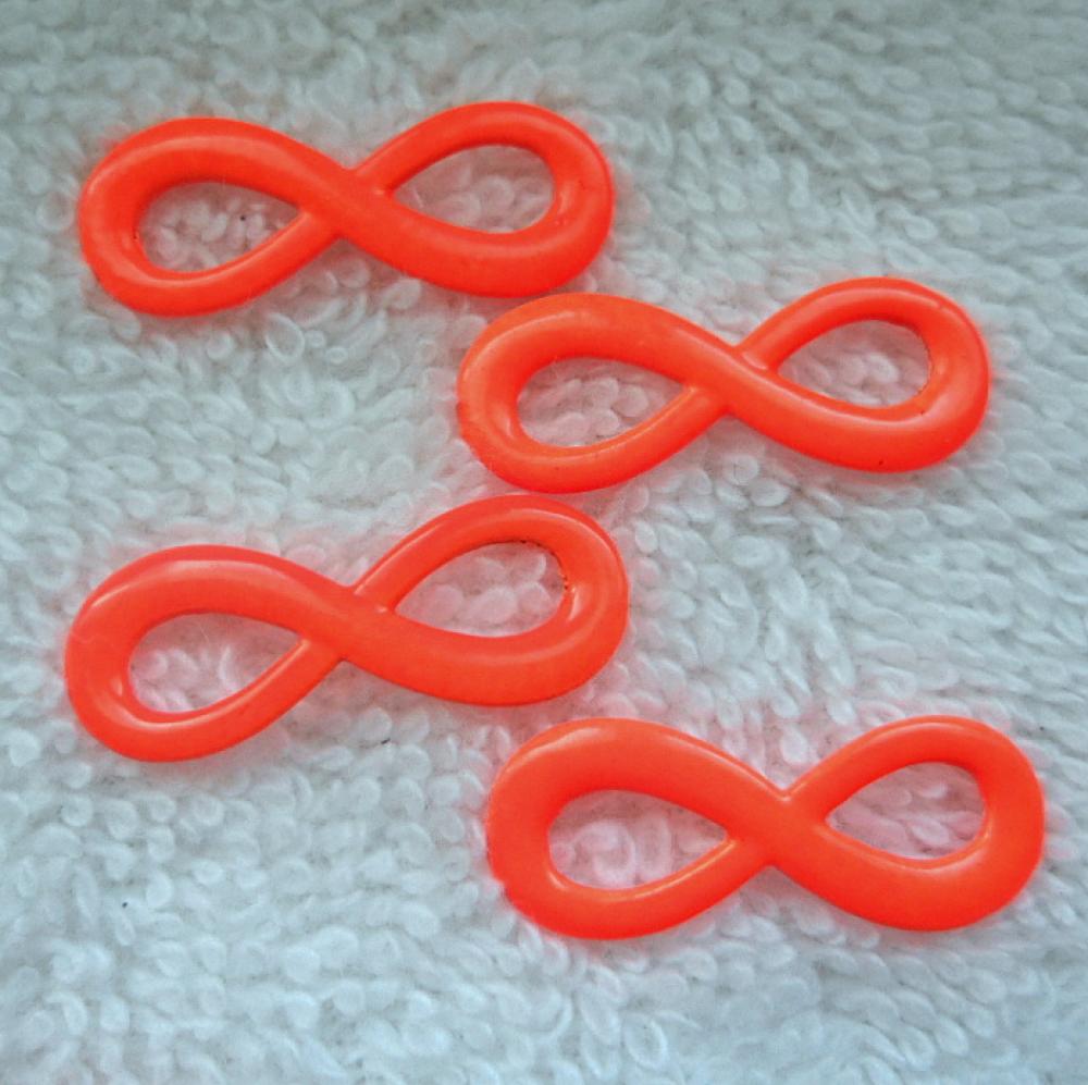 Kovový medzikus 9x23mm-1ks