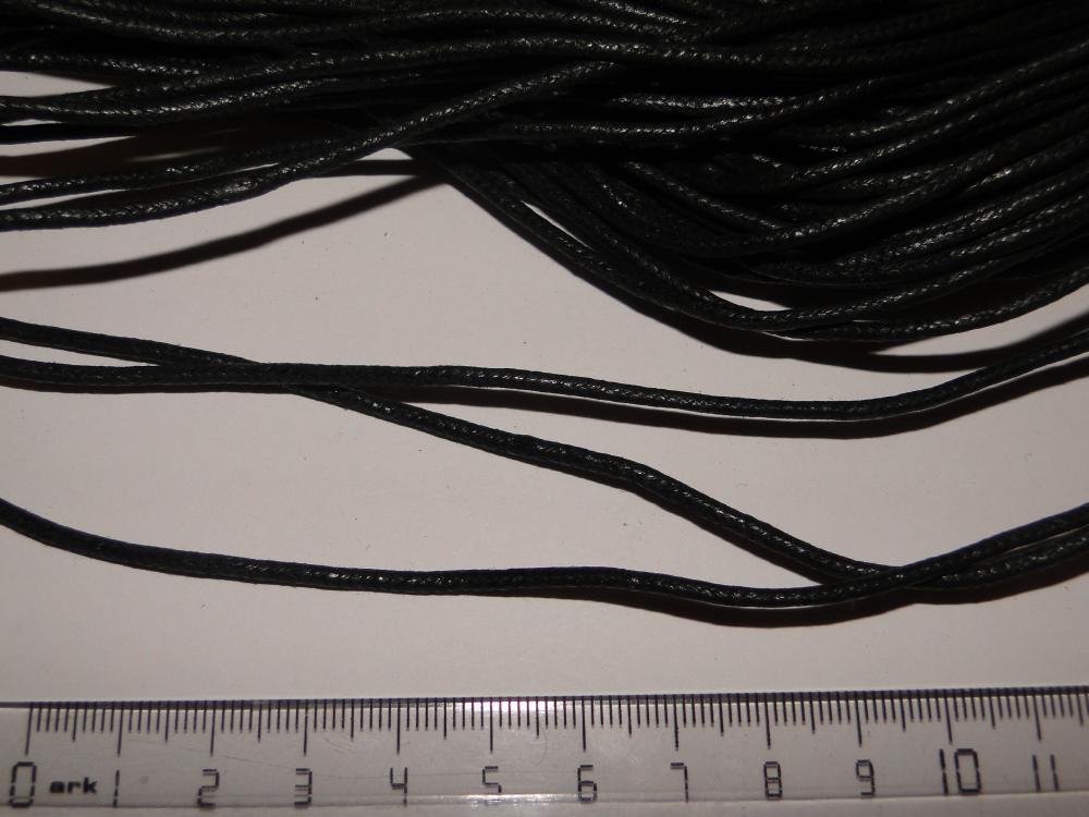 Bavlnená voskovaná šnúrka 2mm-1m (čierna)