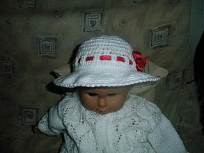 Detské súpravy - detska suprava : svetrik + nohavicky + hackovany klobucik - 1298683