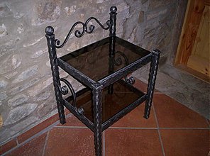 Nábytok - Kovový kovaný štýlovy nočný stolík PILOTEK I. - 2048502