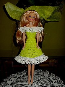 Hračky - Háčkované šatičky pre Barbie (žlto-biele) - 231608