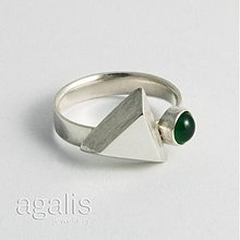 Prstene - Strieborný prsteň "Trojuholník s achátom" - 2434693