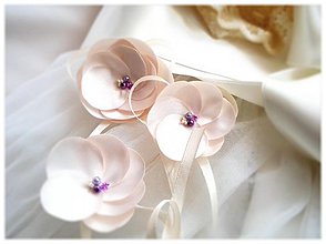 Svadobné pierka - Svadobčania  lila&creme. - 2594472