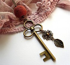 Náhrdelníky - Kľúč od zámockej záhrady - 2630644