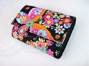 Peňaženky - Květinkoví motýlci- menší prostorná karty a 2 měny - 2698201
