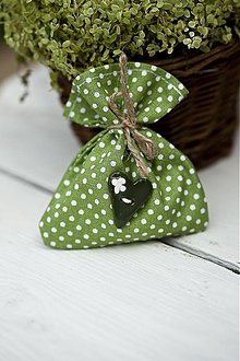 Darčeky pre svadobčanov - Vrecúško zelené s bodkami - 3078808
