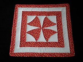 Úžitkový textil - Návlek na vankúš - Červený štvorlístok - 3127392