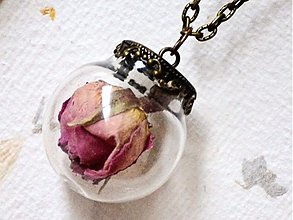 Náhrdelníky - Ružový púčik - prívesok - sklenená guľôčka - 3196506