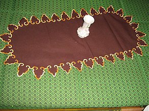 Úžitkový textil - tmavohnedý obrus s pevným okrajom - 3227076