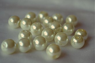 Korálky - Perly sklenené maslové, 10mm, 0.55€/10ks - 3605042