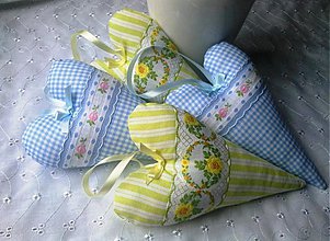 Dekorácie - Jarné srdiečka    - 413059